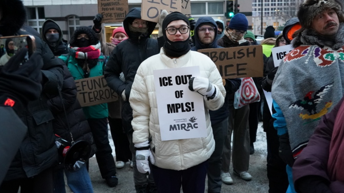 Μινεάπολη: Παραμένει έκρυθμη η κατάσταση – Ο Τραμπ ανεβάζει ξανά τους τόνους, “ο Φρέι παίζει με τη φωτιά”