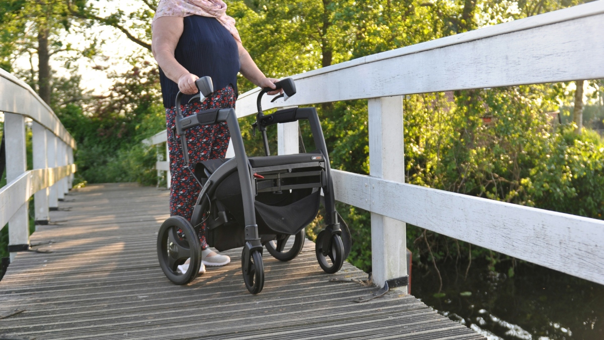 Πάρκινσον: Έρευνα ανατρέπει όσα ξέραμε για τη νόσο – Εξαπλώνεται από το έντερο στον εγκέφαλο