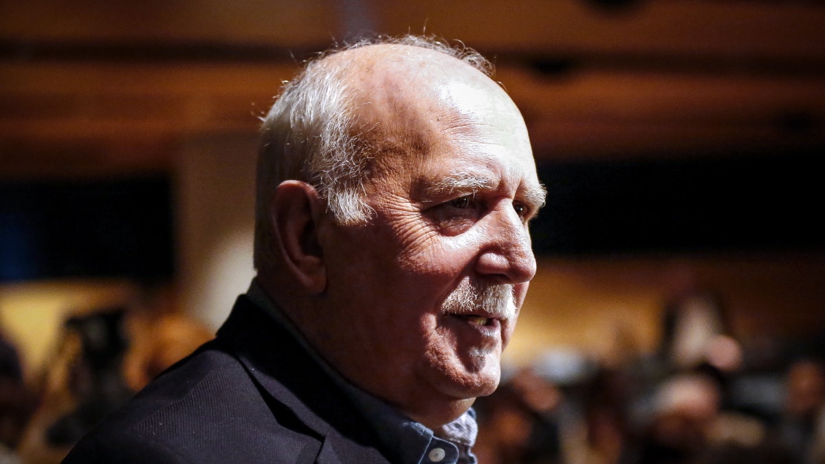 Γιώργος Παπαδάκης: Το “αντίο” στον “αρχιτέκτονα” της πρωινής ενημέρωσης – Οι σταθμοί της καριέρας του και οι αγάπες της ζωής του