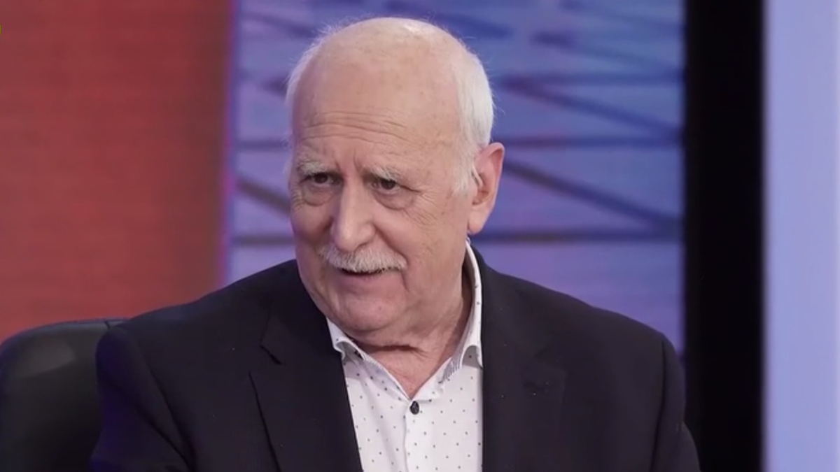 ΕΣΗΕΑ για Γιώργο Παπαδάκη: “Διαμόρφωσε πρότυπα και καθιέρωσε σχολή στην ελληνική τηλεοπτική παρουσίαση”