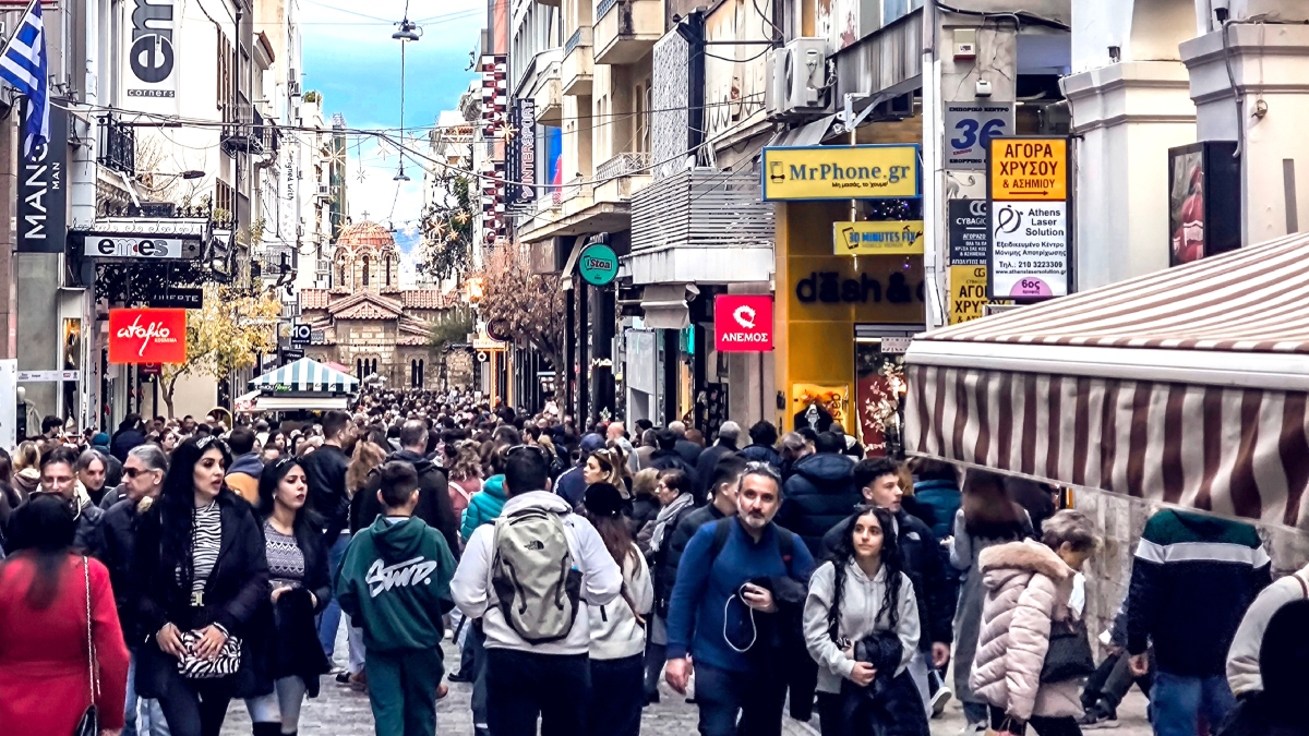 Ποιοι εργαζόμενοι βλέπουν από σήμερα αυξήσεις στους μισθούς, πόσα κερδίζουν – Αναλυτικά παραδείγματα