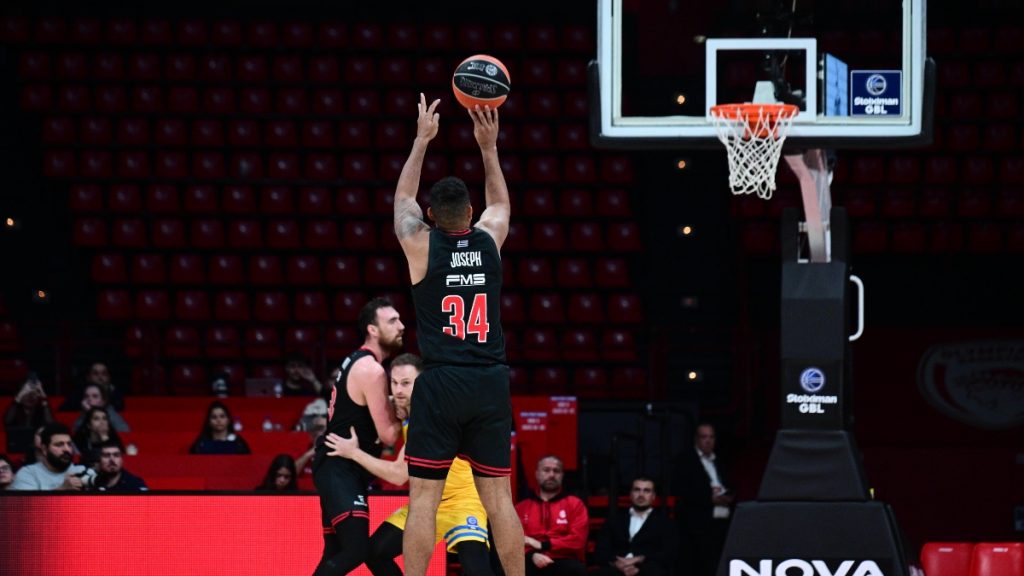 Ολυμπιακός – Περιστέρι 94-71: Άνετη νίκη για τους Πειραιώτες παρά τις απουσίες