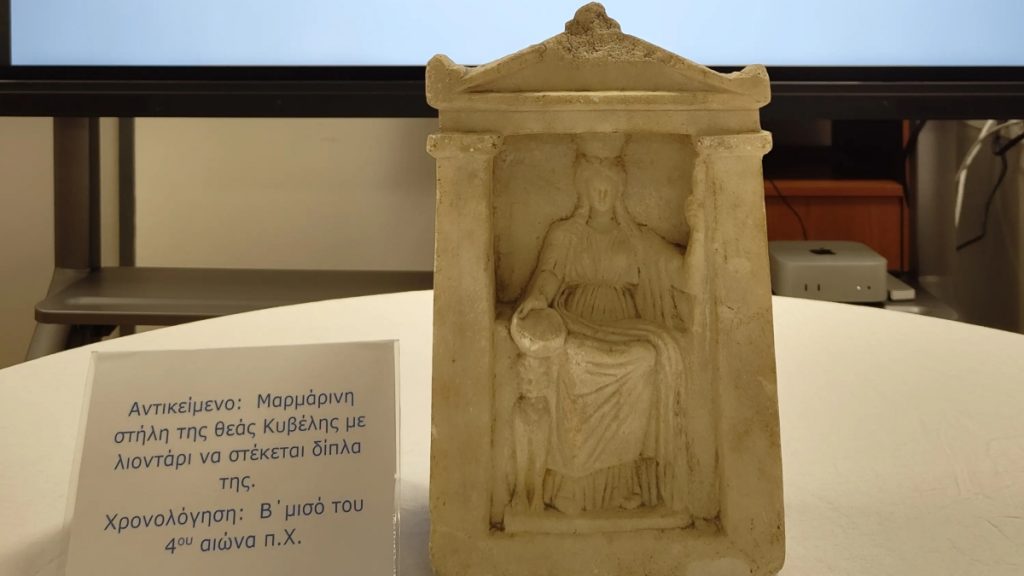 Πειραιάς: Συνελήφθη ένας 48χρονος που είχε στην κατοχή του μαρμάρινη αρχαιότητα του 4ου π.Χ. αιώνα