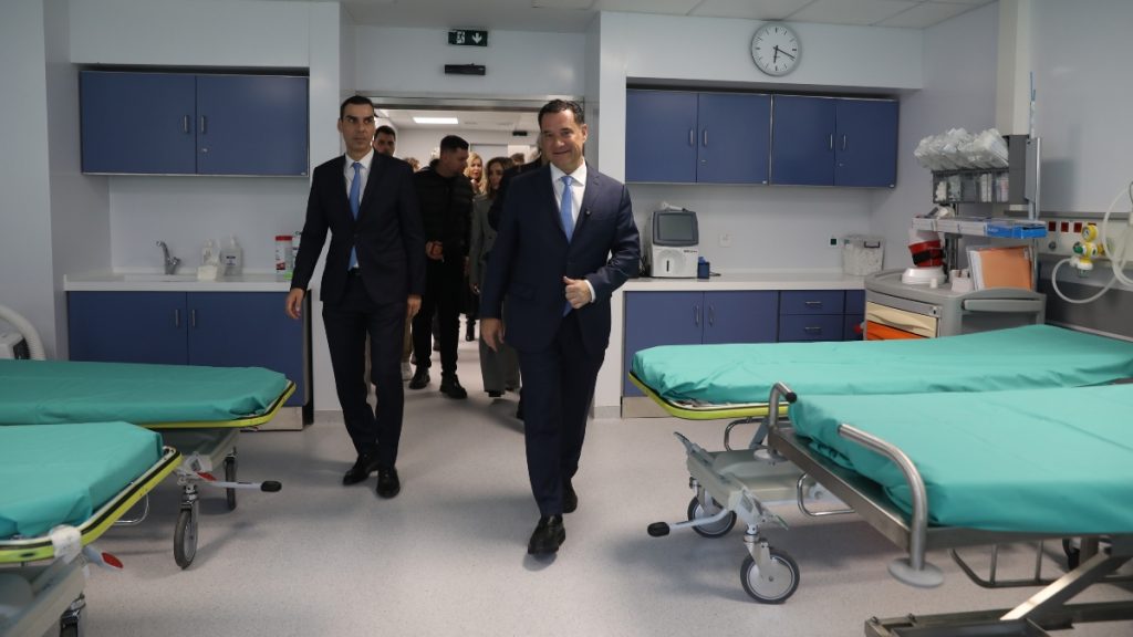 Γεωργιάδης: Εγκαινιάστηκαν τα νέα χειρουργεία στο «Άγιος Σάββας» – Το Σωματείο Εργαζομένων έκανε αγώνα για να αποτύχουμε