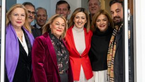 Αγαπηδάκη: Επίσκεψη στα νοσοκομεία «Αλεξάνδρα» και «Αττικόν» (Φωτογραφίες)