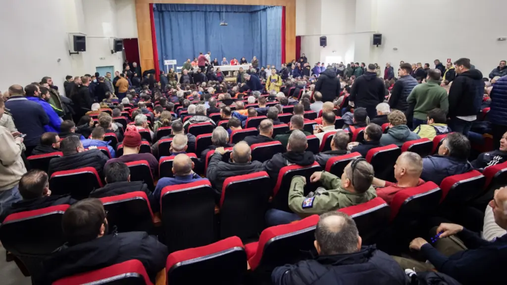 “Ναι” της κυβέρνησης στις δύο συναντήσεις που ζήτησαν οι αγρότες – Πότε θα πραγματοποιηθούν