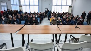 Σε εξέλιξη η πανελλαδική σύσκεψη των αγροτών στον Παλαμά Καρδίτσας – Ποιες προτάσεις εξετάζουν