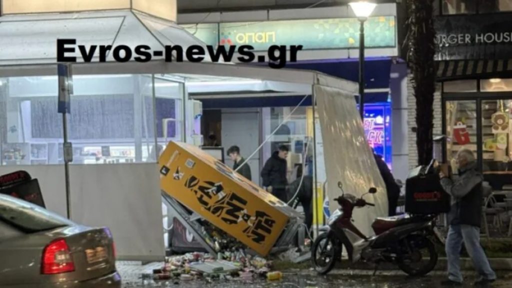 Θυελλώδεις Άνεμοι και έντονη νεροποντή σάρωσαν την Αλεξανδρούπολη – Πλημμύρισαν δρόμοι και έπεσαν δέντρα (βίντεο)