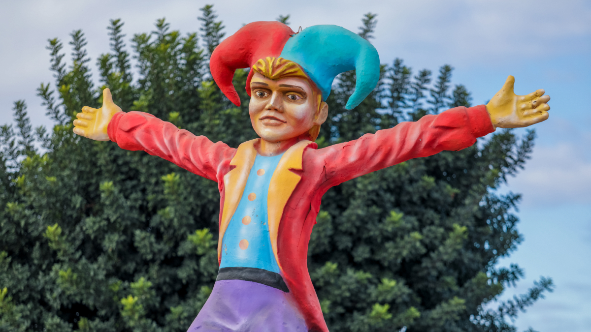 Απόκριες 2026: Πότε πέφτουν φέτος Τσικνοπέμπτη και Καθαρά Δευτέρα