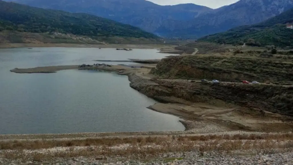 Άδειασε το φράγμα Αποσελέμη – Οριακή η υδροδότηση του Ηρακλείου έως τα τέλη Φεβρουαρίου