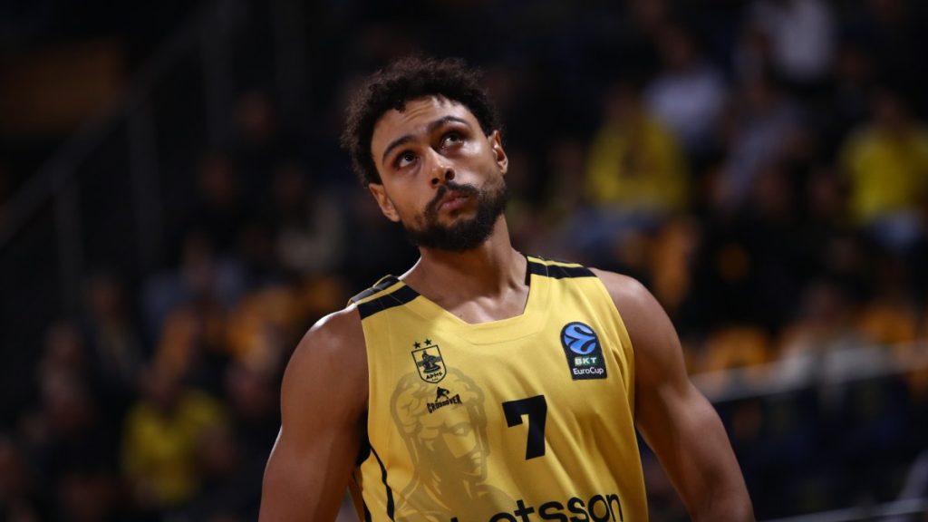 Άρης: Εκτός ομάδας τρεις παίκτες με απόφαση διοίκησης – προπονητή