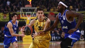 Άρης – Ηρακλής: Ντέρμπι από τα παλιά στη Θεσσαλονίκη – Μεγάλη επικράτηση των “κιτρινόμαυρων” στο Αλεξάνδρειο