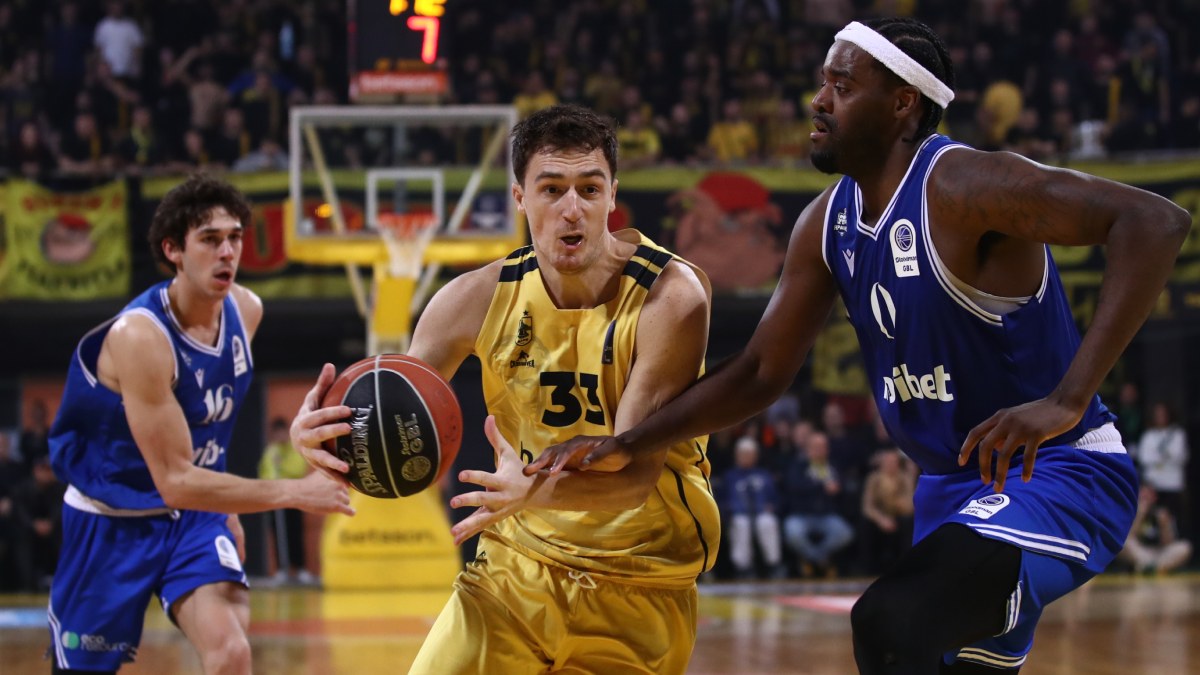 Άρης – Ηρακλής: Ντέρμπι από τα παλιά στη Θεσσαλονίκη – Μεγάλη επικράτηση των “κιτρινόμαυρων” στο Αλεξάνδρειο