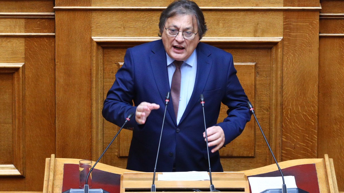 Αλέξανδρος Αυλωνίτης: Παραιτήθηκε από το Κίνημα Δημοκρατίας – “Πραξικοπηματική απόπειρα παραβίασης αρχών και κανόνων”