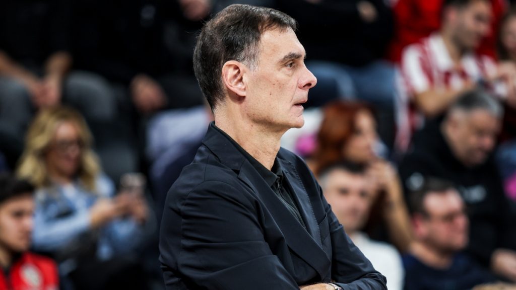 Μπαρτζώκας: Η νίκη είναι πολύ σημαντική, αλλά παίξαμε πολύ άσχημα στο δεύτερο ημίχρονο