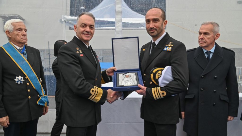 “Κίμων”: Ποιος είναι ο κυβερνήτης της πρώτης ελληνικής “Belharra”