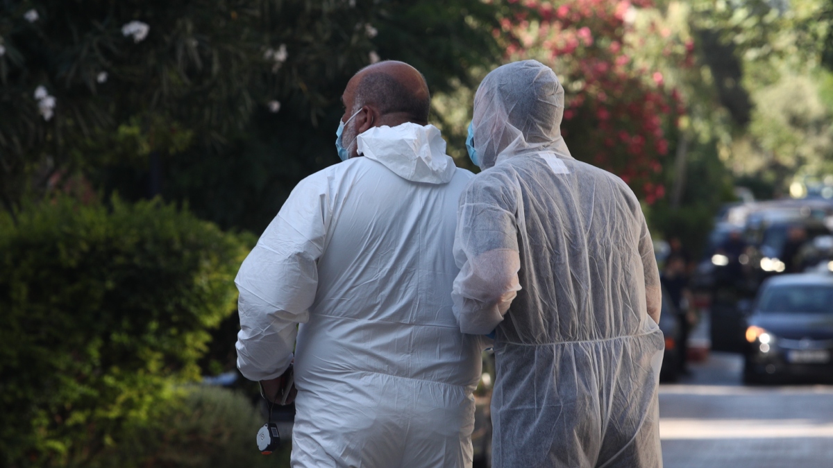 Φάρσα το τηλεφώνημα για βόμβα στον δημοσιογραφικό όμιλο Real – Χατζηνικολάου: “Δεν ασχολούμαι με βλαμμένους, αλλά θα τον βρούμε”