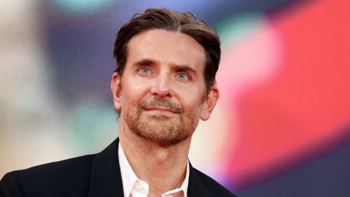 Ο Μπράντλεϊ Κούπερ βάζει τέλος στις φήμες περί αισθητικής επέμβασης – «Αυτό είναι τρελό»