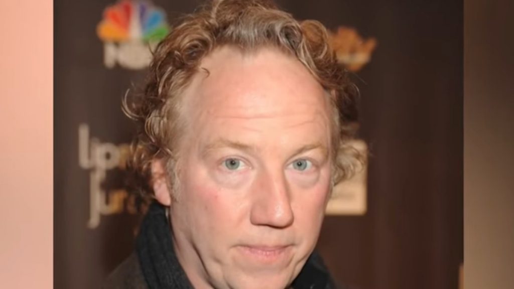 Τίμοθι Μπάσφιλντ: Κατηγορείται για σεξουαλική κακοποίηση ανηλίκων ο γνωστός ηθοποιός