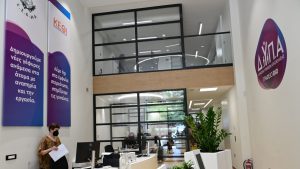 ΔΥΠΑ: Νέο πρόγραμμα ενίσχυσης της γυναικείας απασχόλησης με 10.000 θέσεις εργασίας