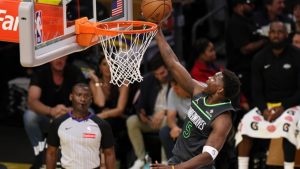 Αποτέλεσμα NBA: Ανεβαίνουν οι “Λύκοι” με νέο ρεκόρ Έντουαρντς και σχεδόν “τριπλό” Ραντλ – Έβαλαν τέλος στο αρνητικό τους σερί οι Πέισερς (βίντεο)