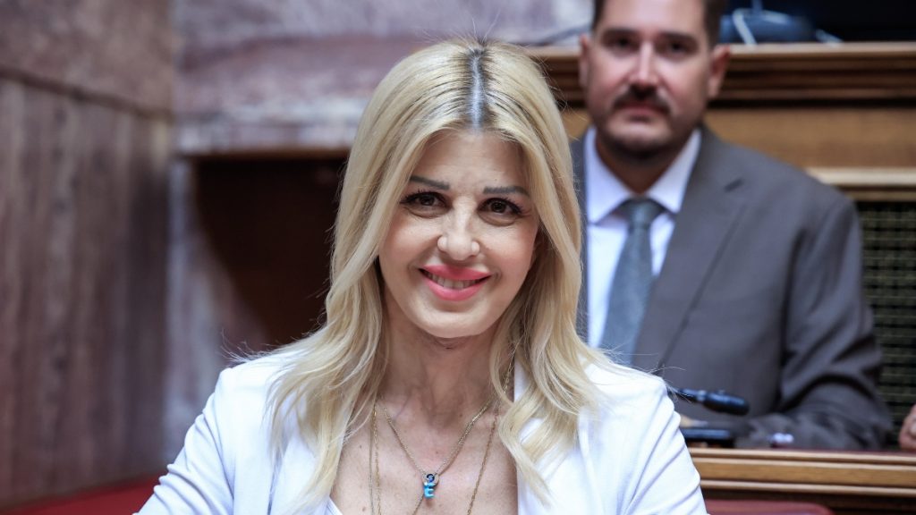 Συνάντηση Ράπτη με τον Στέλιο Κυμπουρόπουλο για την ενδοοικογενειακή βία