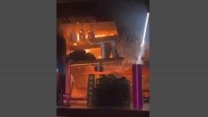 Ελβετία: Η στιγμή που ξεκινάει η φωτιά μέσα στο μπαρ στο Κραν Μοντανά (Βίντεο)