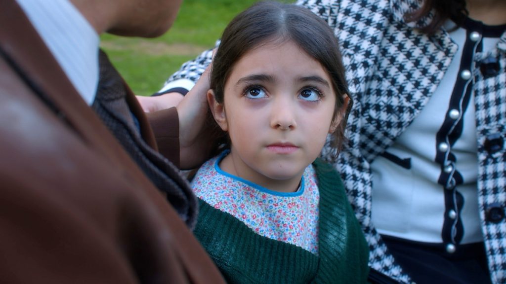 Άγιος Έρωτας – Τρίτη (20/1): Η μικρή Ελευθερία μαθαίνει ποιοι είναι οι αληθινοί της γονείς