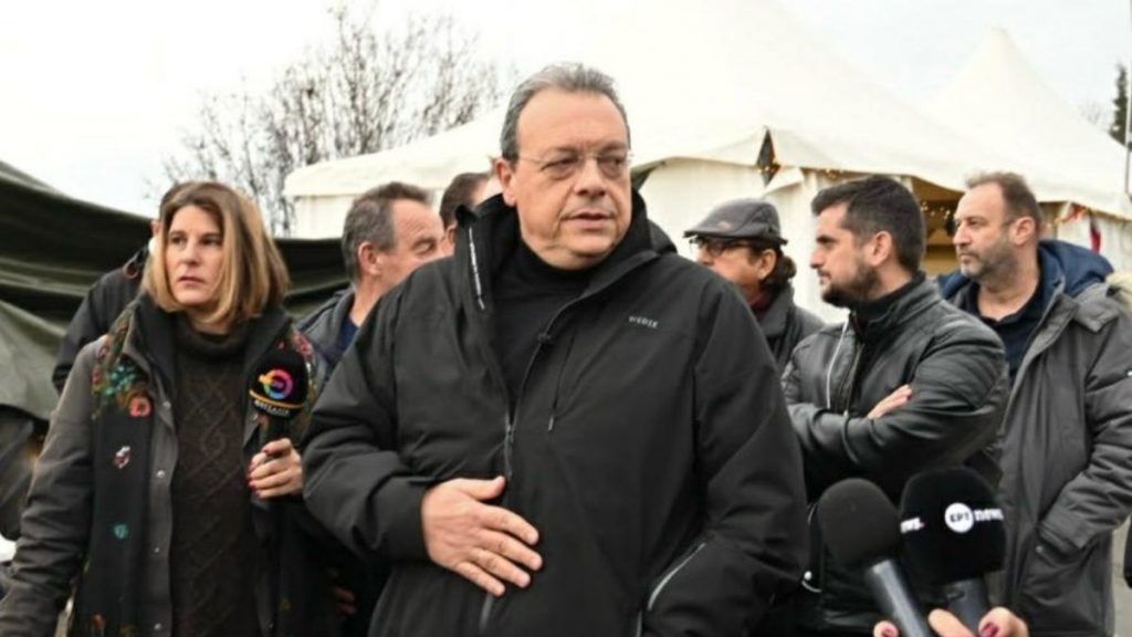 Φάμελλος: “Στηρίζουμε τον τίμιο αγώνα των αγροτών – Να υλοποιήσει άμεσα ο κ. Μητσοτάκης τις επτά προτάσεις του ΣΥΡΙΖΑ για να ανοίξει ουσιαστικός διάλογος”