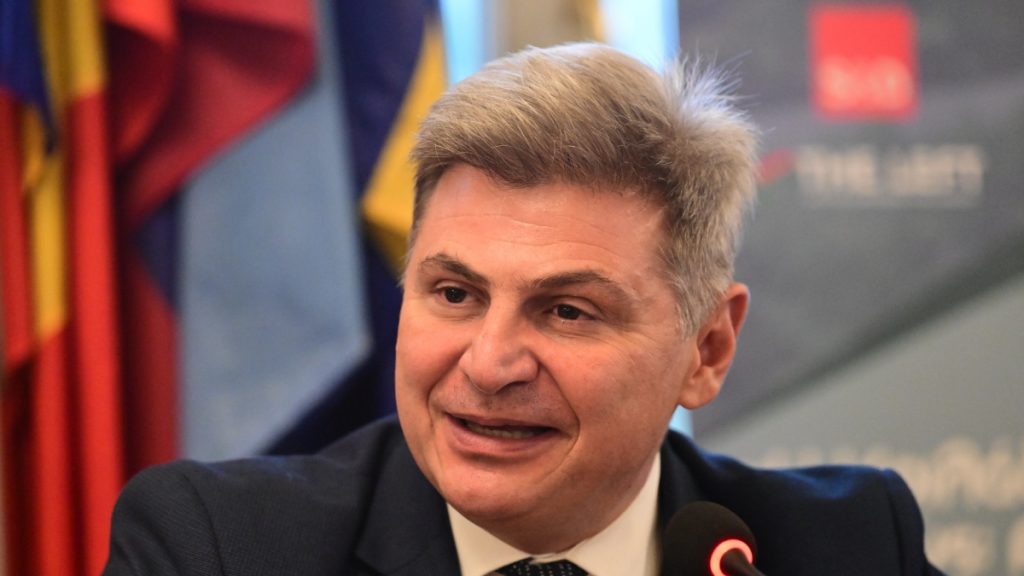 Αναβρασμός στον ΣΥΡΙΖΑ μετά τις δηλώσεις Φαραντούρη για το κόμμα Καρυστιανού – Εξηγήσεις ζήτησε ο Φάμελλος