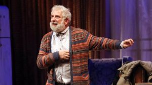 Πέτρος Φιλιππίδης: Ο ηθοποιός σκέφτεται να επιστρέψει στο θέατρο – Τι αποκάλυψε ο δικηγόρος του