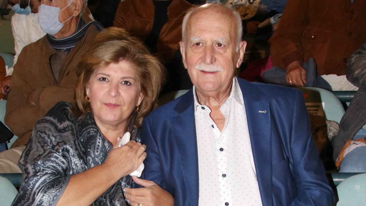 Γιώργος Παπαδάκης: Η σπάνια συνέντευξη που είχε δώσει η σύζυγός του – «Είναι αυθεντικός, τον θαυμάζω πολύ»