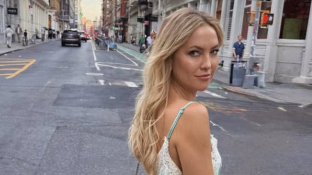 Η Κέιτ Χάντσον πετάχτηκε από την καρέκλα ουρλιάζοντας όταν έμαθε ότι είναι υποψήφια στα BAFTA – Βίντεο