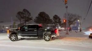 ΗΠΑ: Στους 30 οι νεκροί από το ακραίο ψύχος – Χιλιάδες σπίτια χωρίς ρεύμα, σε κατάσταση έκτακτης ανάγκης 20 πολιτείες