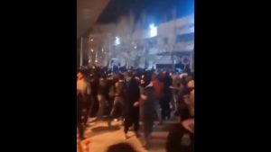 Με αίμα “βάφτηκαν” οι διαδηλώσεις στο Ιράν: 36 νεκροί και πάνω από 60 τραυματίες τις τελευταίες 10 ημέρες (βίντεο)