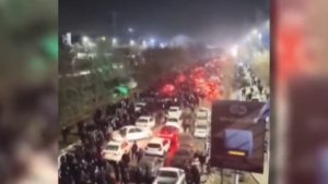 Κλιμακώνονται οι αντικυβερνητικές διαδηλώσεις στο Ιράν – Τουλάχιστον 62 οι νεκροί, πάνω από 2.500 οι συλλήψεις (βίντεο)