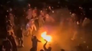 Νύχτα μεγάλης εξέγερσης στο Ιράν: Εντείνει την καταστολή το καθεστώς – “Ο μακρύς εφιάλτης θα τελειώσει”, το μήνυμα Τραμπ