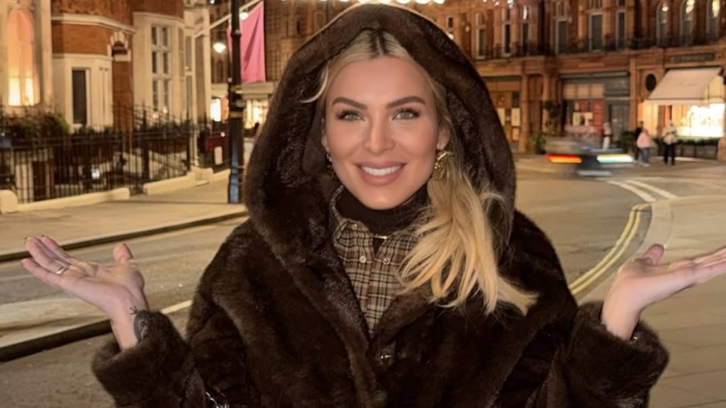 Κατερίνα Καινούργιου: Η φωτογραφία μέσα από το νοσοκομείο – «Είμαι στα καλύτερα χέρια» (pic)