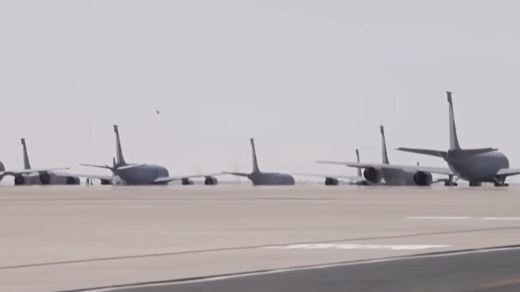 Κατάρ: Οδηγίες να απομακρυνθεί προσωπικό από την αμερικάνικη βάση Αλ Ουντέιντ μετά τις απειλές του Ιράν