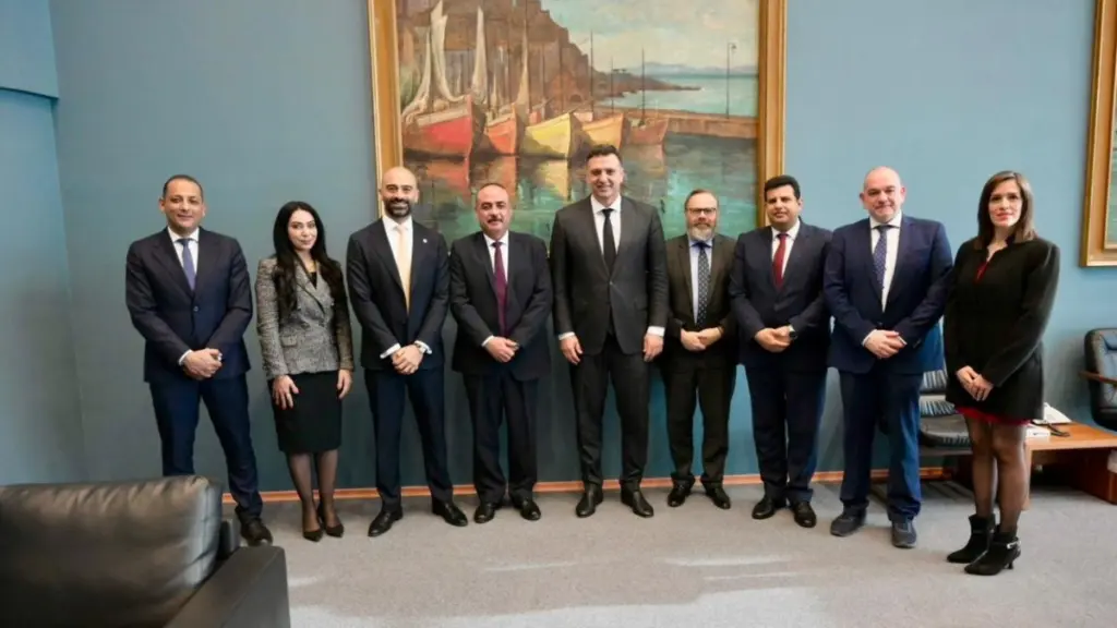 Κικίλιας: “Οι θαλάσσιες μεταφορές ενώνουν στρατηγικά Ελλάδα και Αίγυπτο”