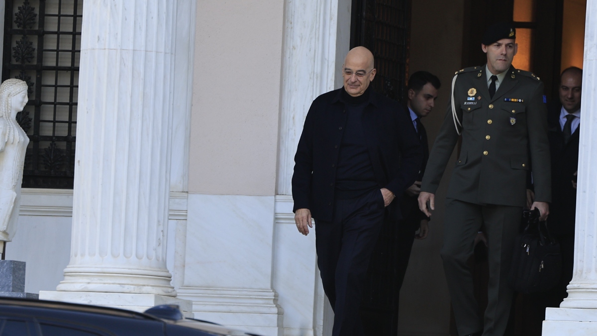 Ολοκληρώθηκε το ΚΥΣΕΑ – Παρατείνεται η θητεία των αρχηγών ΓΕΣ, ΓΕΝ και ΓΕΑ