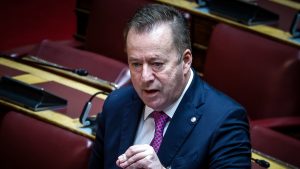 Κόκκαλης: «Η κυβέρνηση σκηνοθετεί ραντεβού γιατί φοβάται τον πραγματικό διάλογο με τους αγρότες»