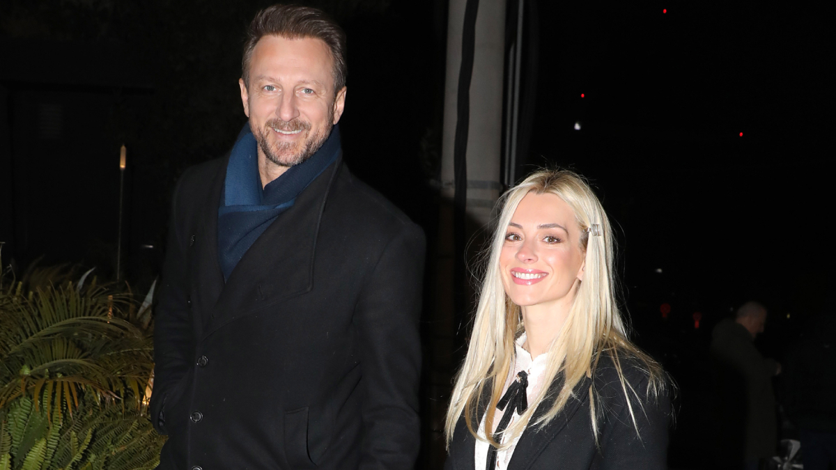 Κώστας Καραφώτης: Μπαμπάς για πρώτη φορά ο τραγουδιστής – Γέννησε η σύζυγός του, Κάτια (pics)