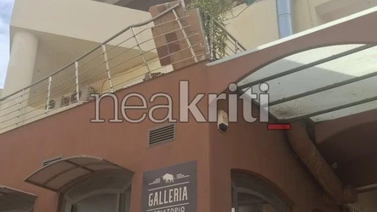 Κρήτη: Αποπνικτική ατμόσφαιρα από την αφρικανική σκόνη – Έπεσε τοίχος στη Νέα Αλικαρνασσό από τους θυελλώδεις ανέμους