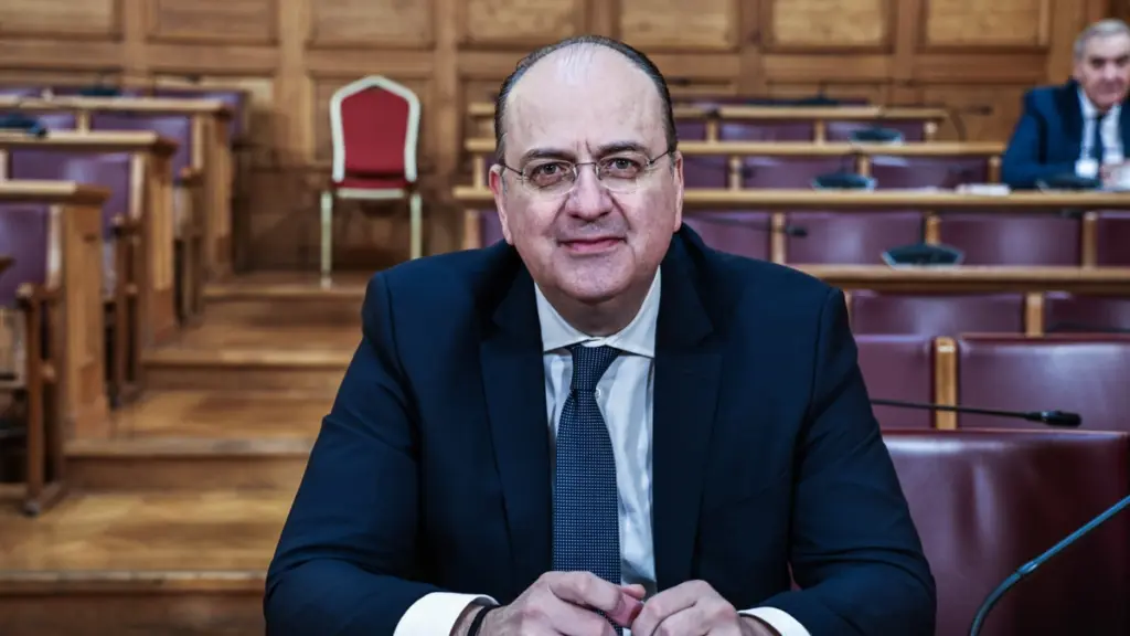 ΟΠΕΚΕΠΕ – Λαζαρίδης: “Η εξεταστική θα κλείσει σύμφωνα με την παράταση που έλαβε από την Ολομέλεια”