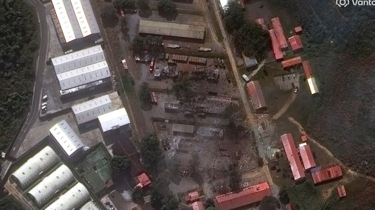 Βενεζουέλα: Νεκρική σιγή και μυρωδιά καμένου στο Καράκας μετά την επίθεση των ΗΠΑ (Βίντεο – Φωτογραφίες)