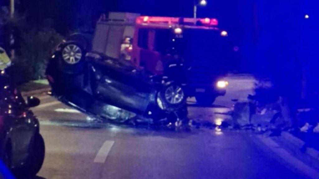 Μαρκόπουλο: Σοκαριστικές εικόνες από το τροχαίο με θύμα 23χρονο οδηγό ΙΧ