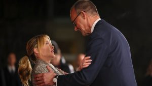 Μερτς – Μελόνι: Το νέο μεγάλο δίδυμο της ΕΕ και ο “γάμος” συμφερόντων, τι λέει το Politico