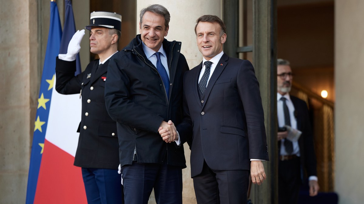 Κυριάκος Μητσοτάκης: Στο Ελιζέ για την Ουκρανία – Τον υποδέχθηκε ο Μακρόν, παρών και ο Γουίτκοφ στις συνομιλίες