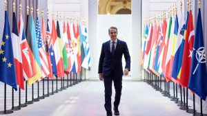 Μήνυμα Μητσοτάκη για στήριξη της Ουκρανίας – Δεν τίθεται θέμα συμμετοχής σε ευρωπαϊκή στρατιωτική δύναμη